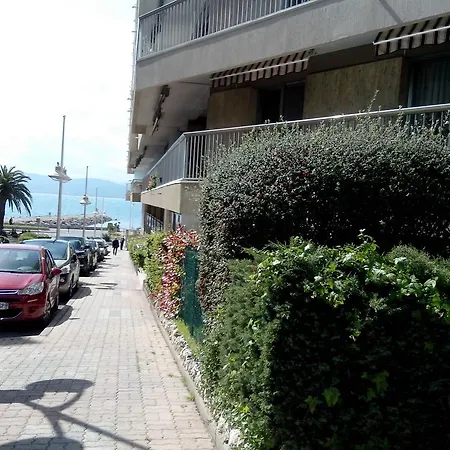 Apartment Promenade Des Bains Saint-Raphaël